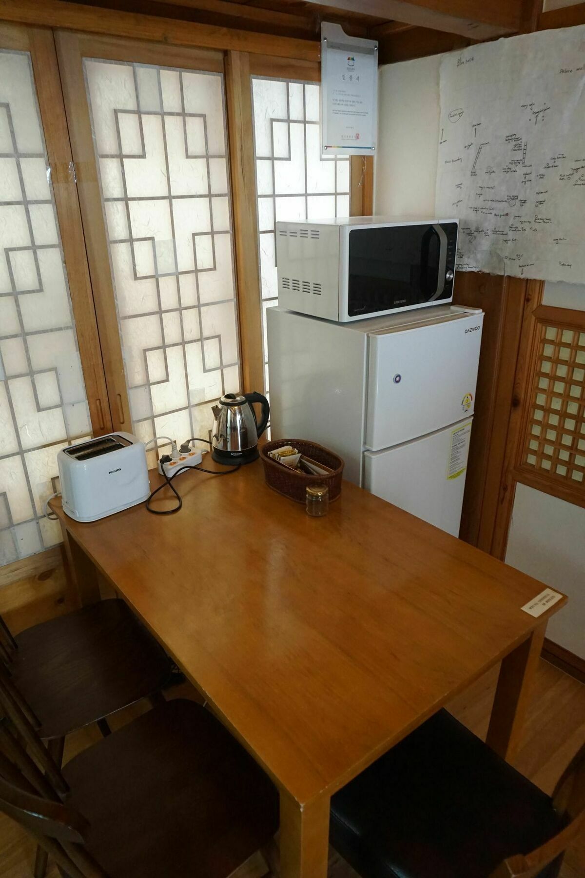 Han Hanok Guesthouse Seoul Exterior photo